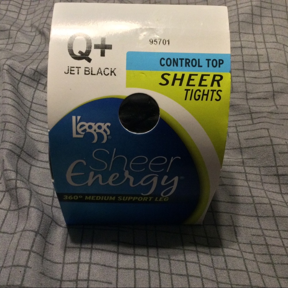 L’eggs Sheer Energy Q+ XL sheer tights jet black